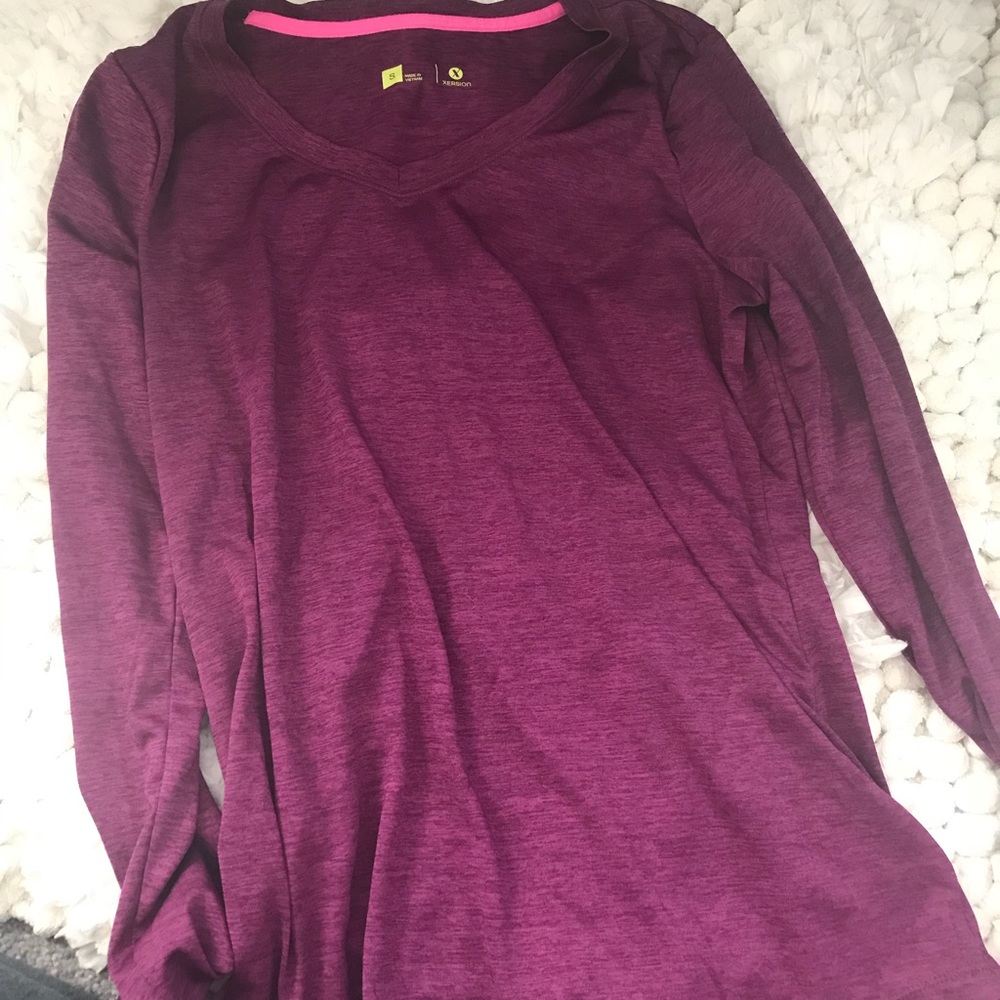 purple athletic shirt